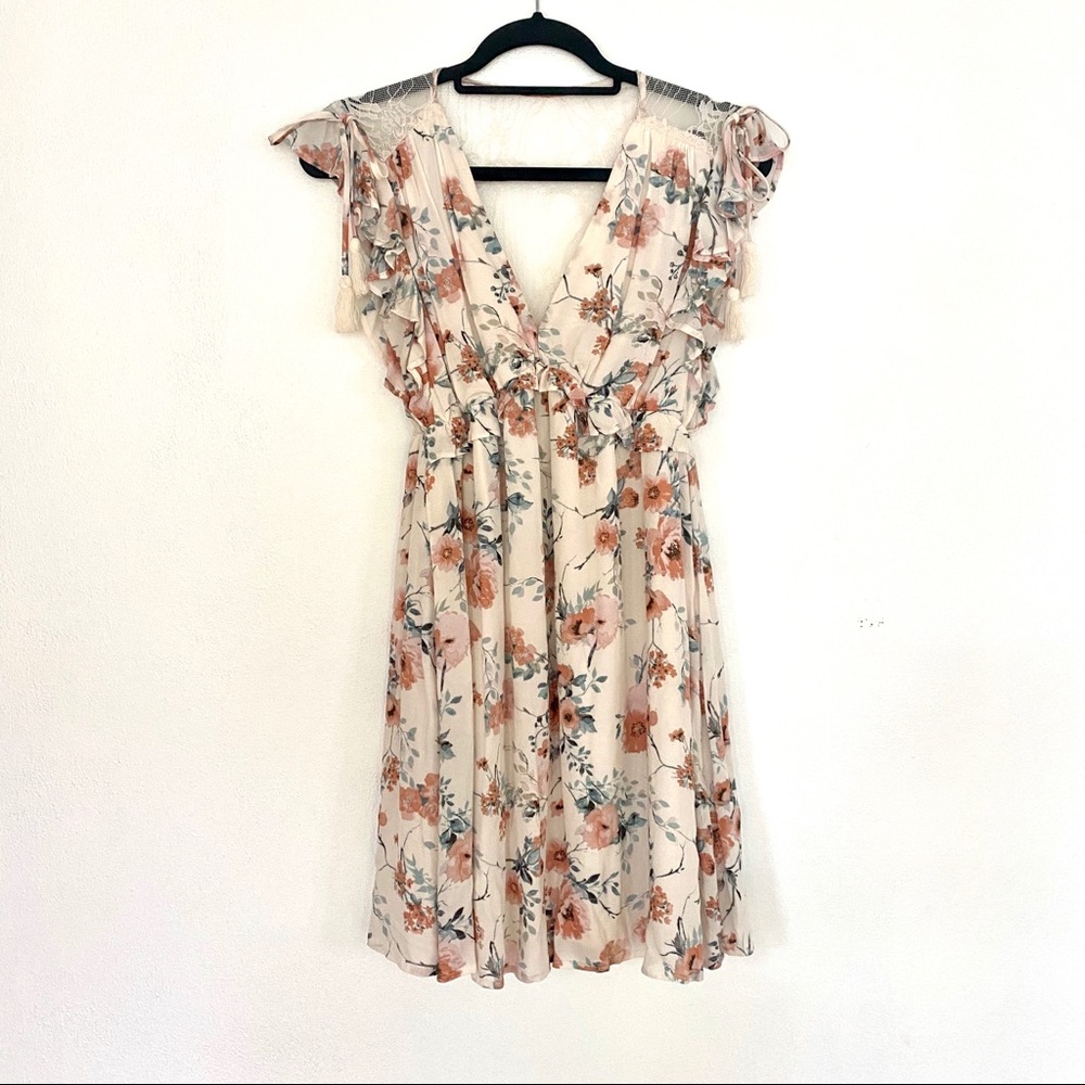 Xhilaration Floral Dress | Cream & Peach | S